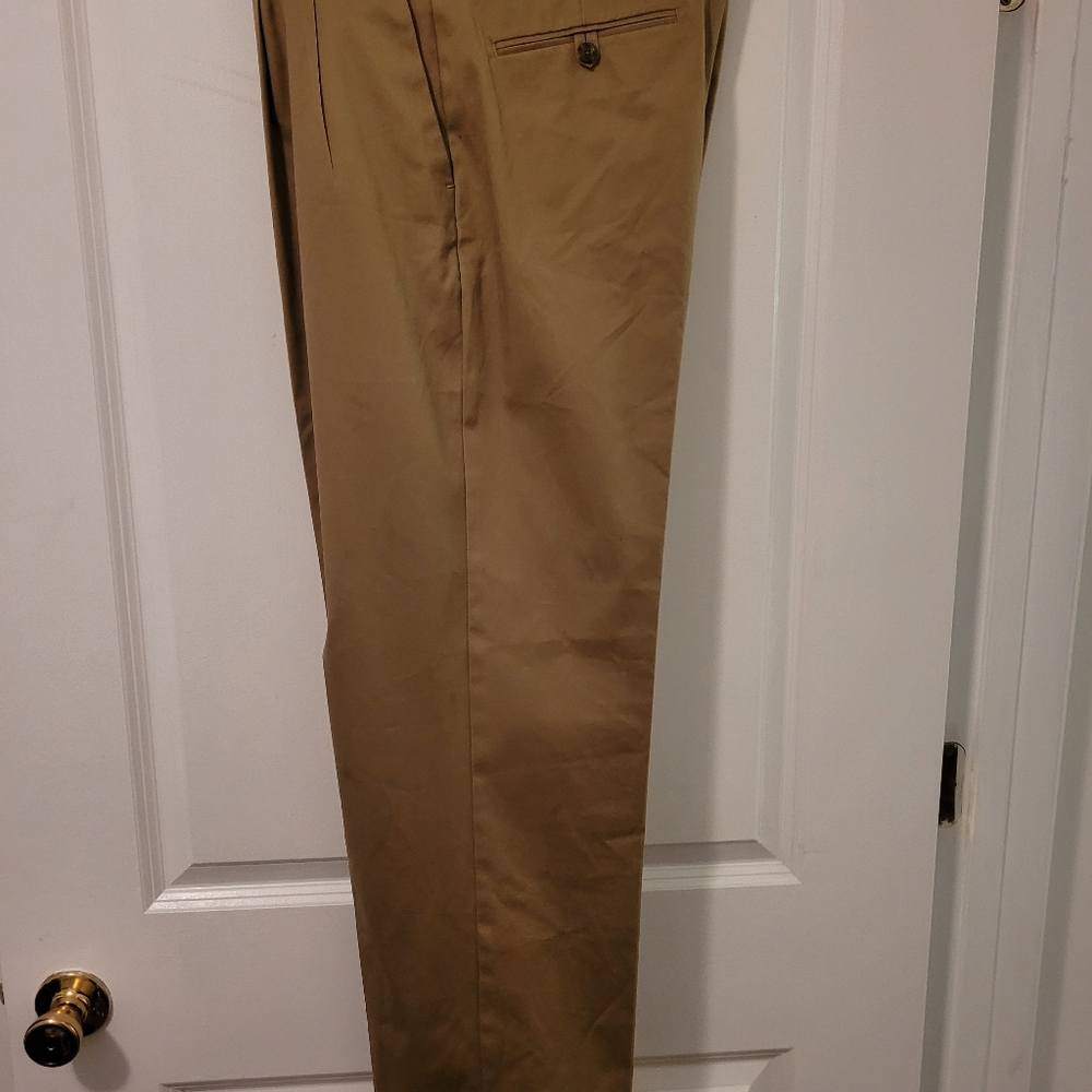 Dockers 34x34 Khakis